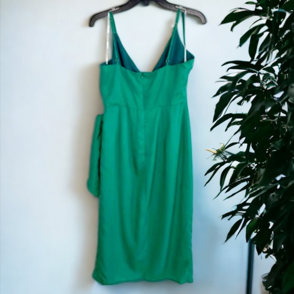 LOVERS + FRIENDS ORCHID DRESS IN LUCJY CHARM SIZE XTRA SMALL - Picture 10 of 11